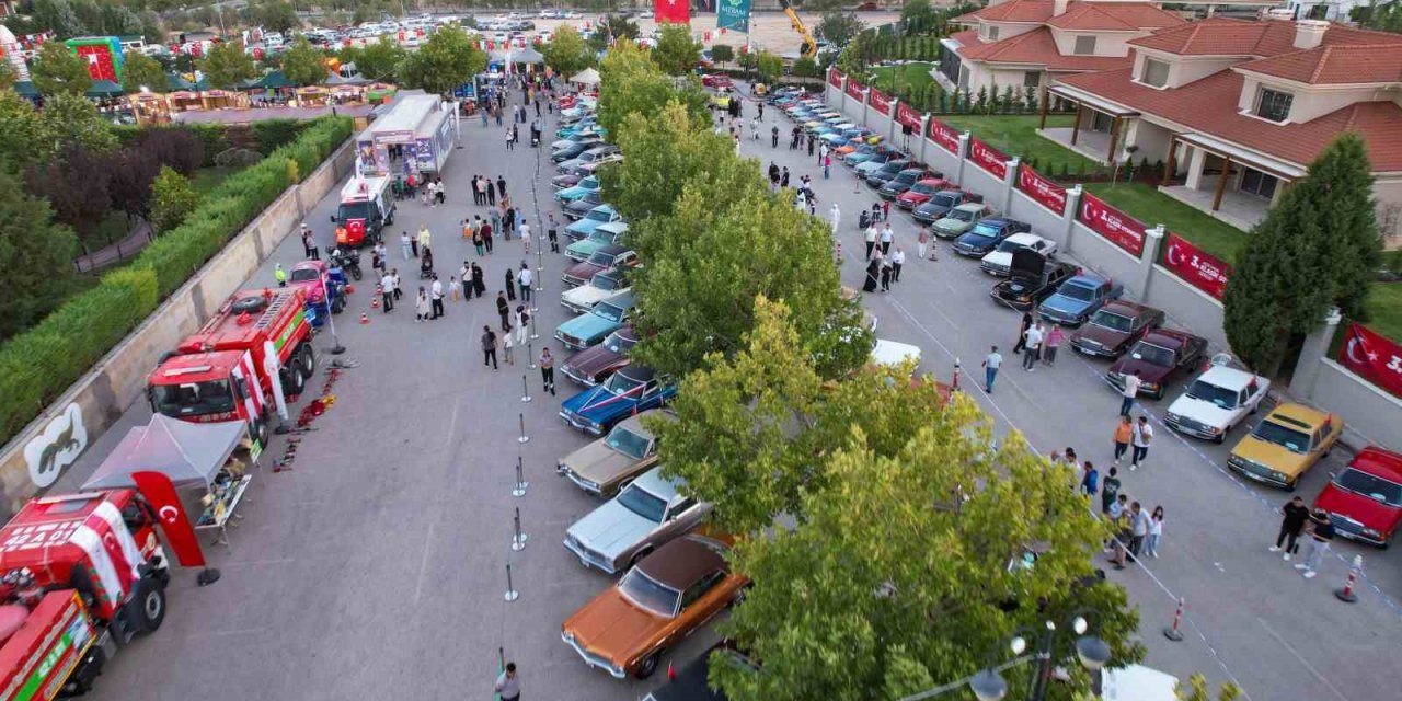 Konya'da Milyonluk Tarih Garajdan Çıktı
