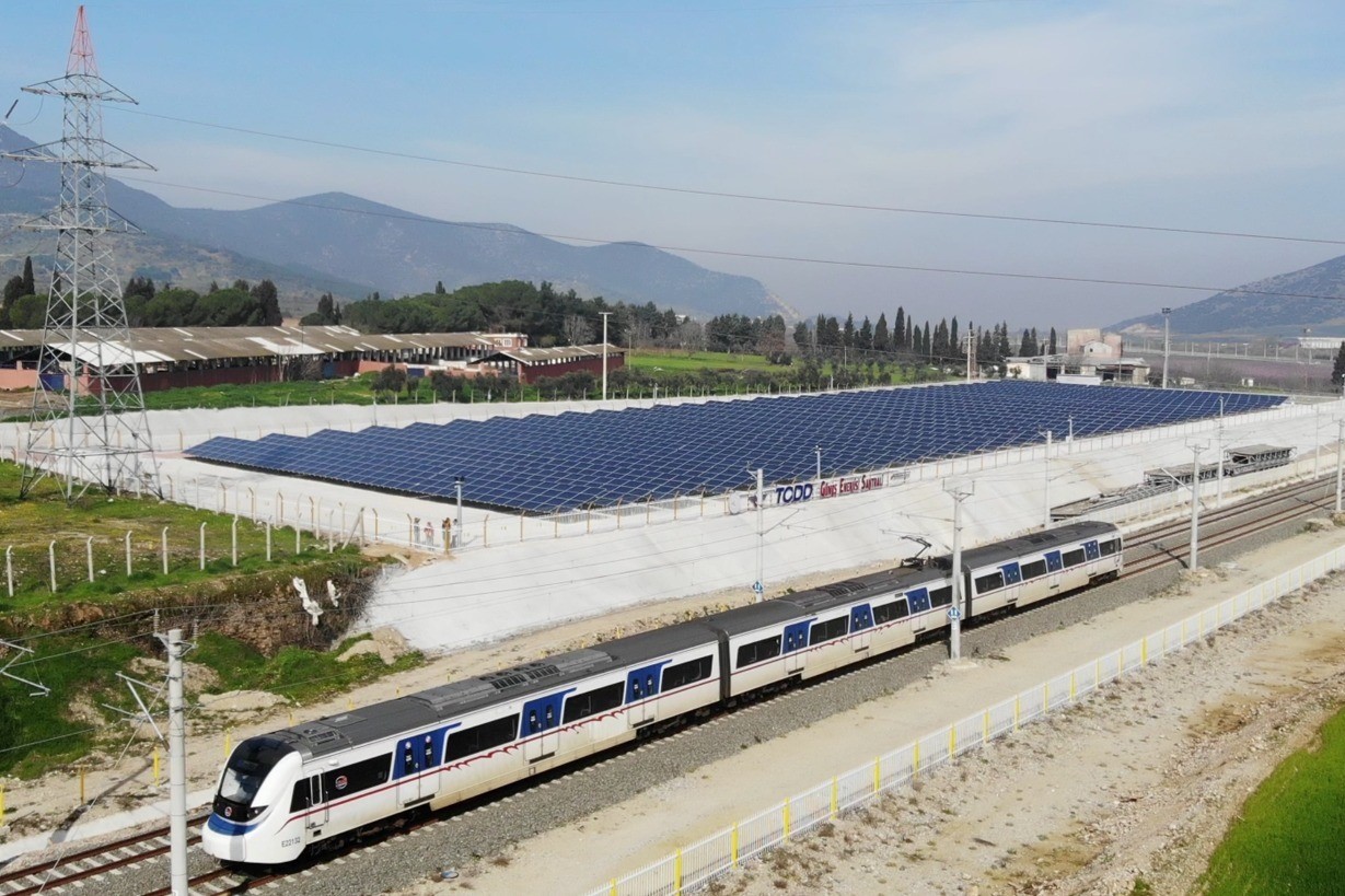 Türkiye Güneş'le Seyahat Ediyor