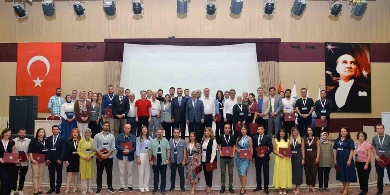 ‘Uluslararası Diksiyon Yaz Okulu’ ilk mezunlarını verdi