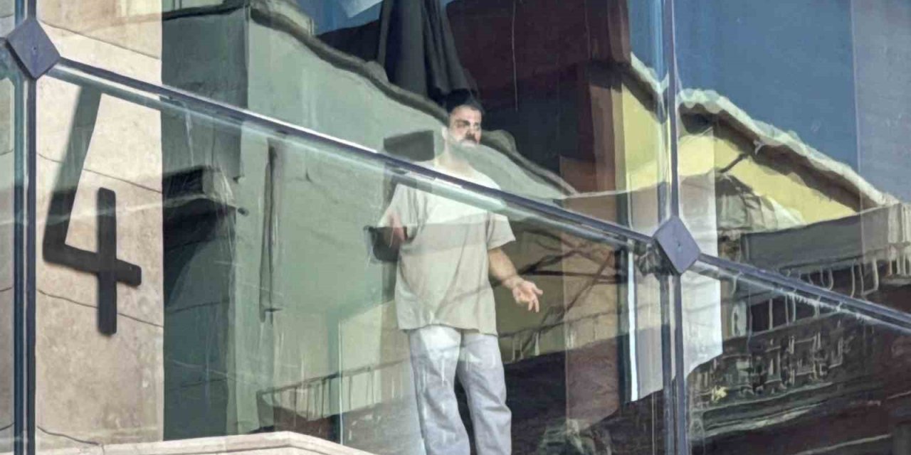 İranlı şahıs müzede canına kıymaya kalktı