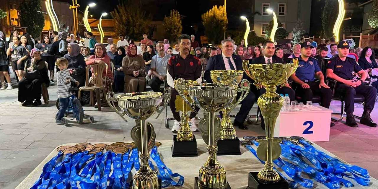 Bozkır’da genç sporcuların başarısı kutlandı