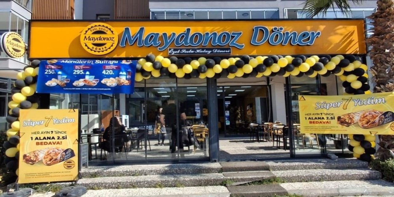 Konya'da da 11 şubesi bulunan Maydonoz Döner satışa çıkarıldı