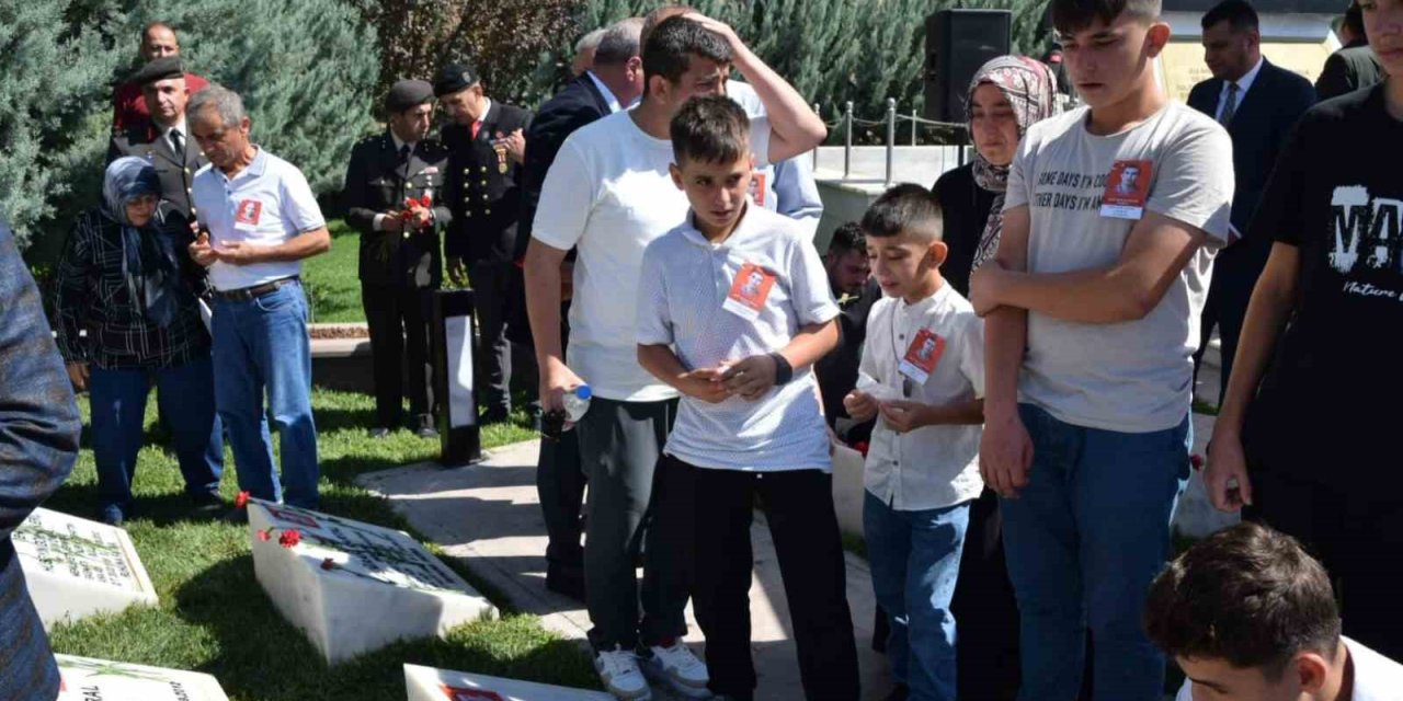 Mühimmat deposu patlaması şehitleri unutulmadı