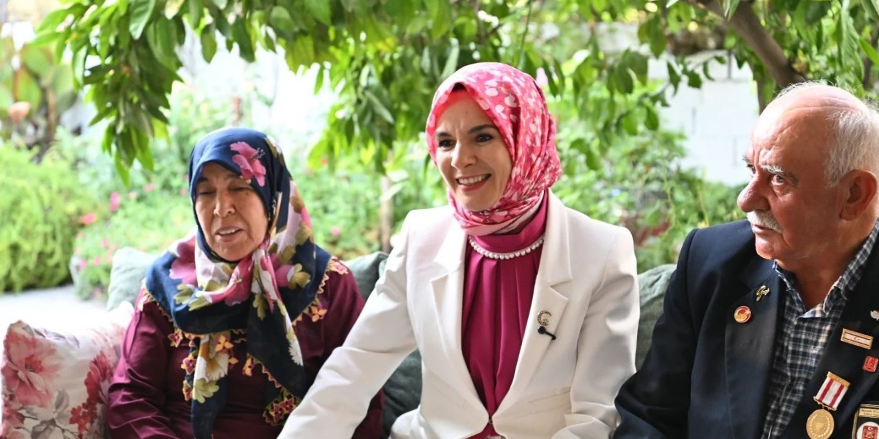 Hem 4 Yıllık Evli Hem Gazi