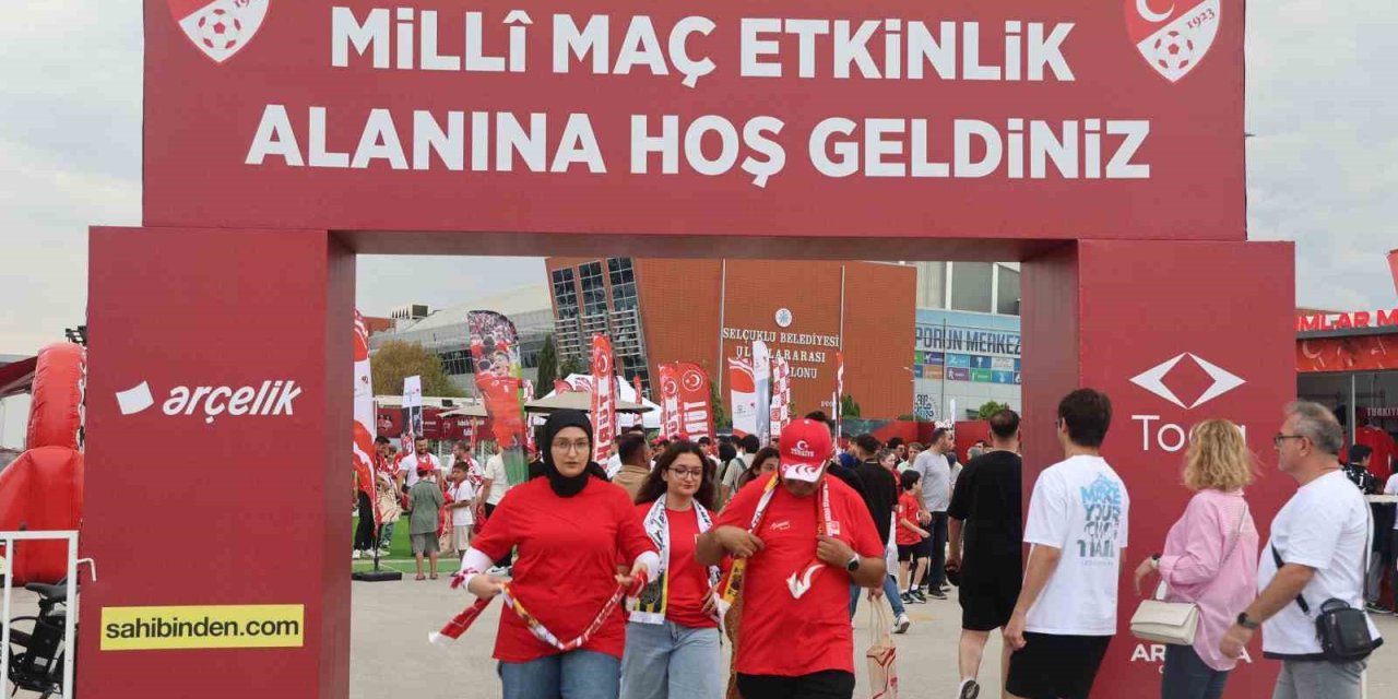 Konya'da Herkes Oraya Akın Etti