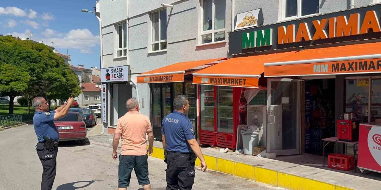 İlginç olay! 2'nci kattan düşen kadının yakınları esnafa saldırdı