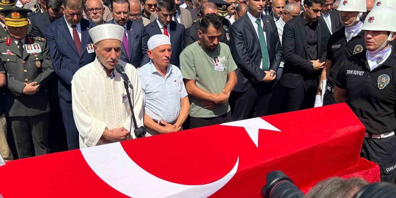 Balçova saldırısında şehit düşen polislere son görev