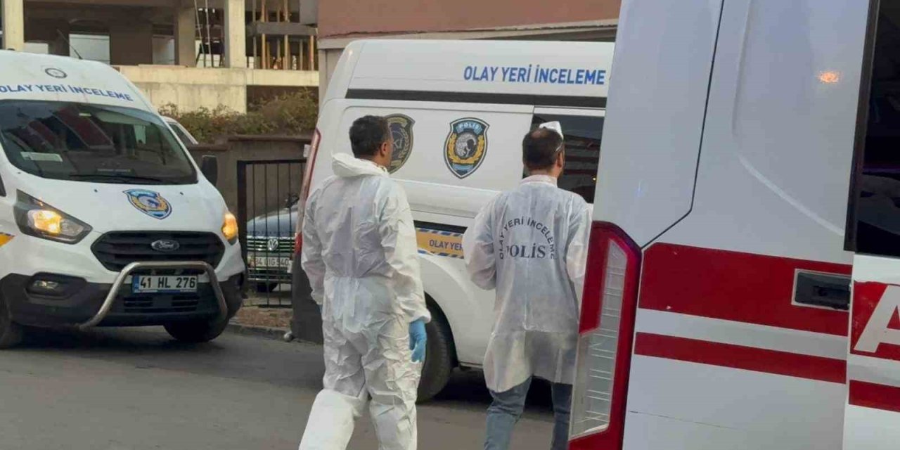 Gebze'de Feci Olay: Anne ve 5 Yaşındaki Kızı Evlerinde Ölü Bulundu