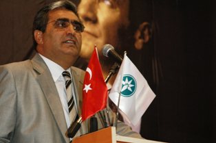 Recep Konuk istifa etti
