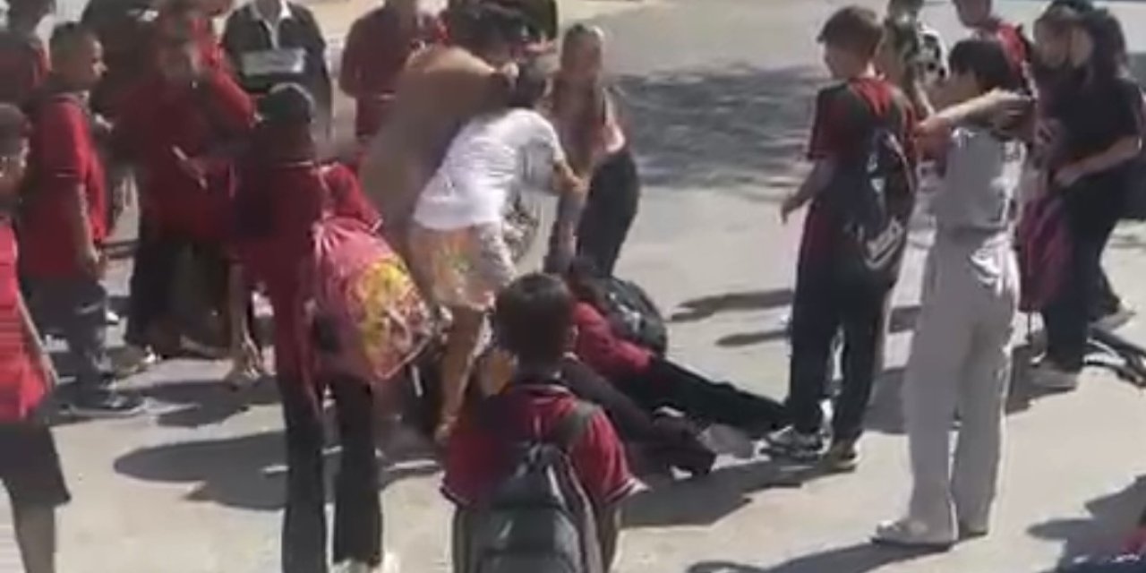 Çocuklar zıvanadan çıktı: 12 yaşındaki çocuğu akranları darp etti