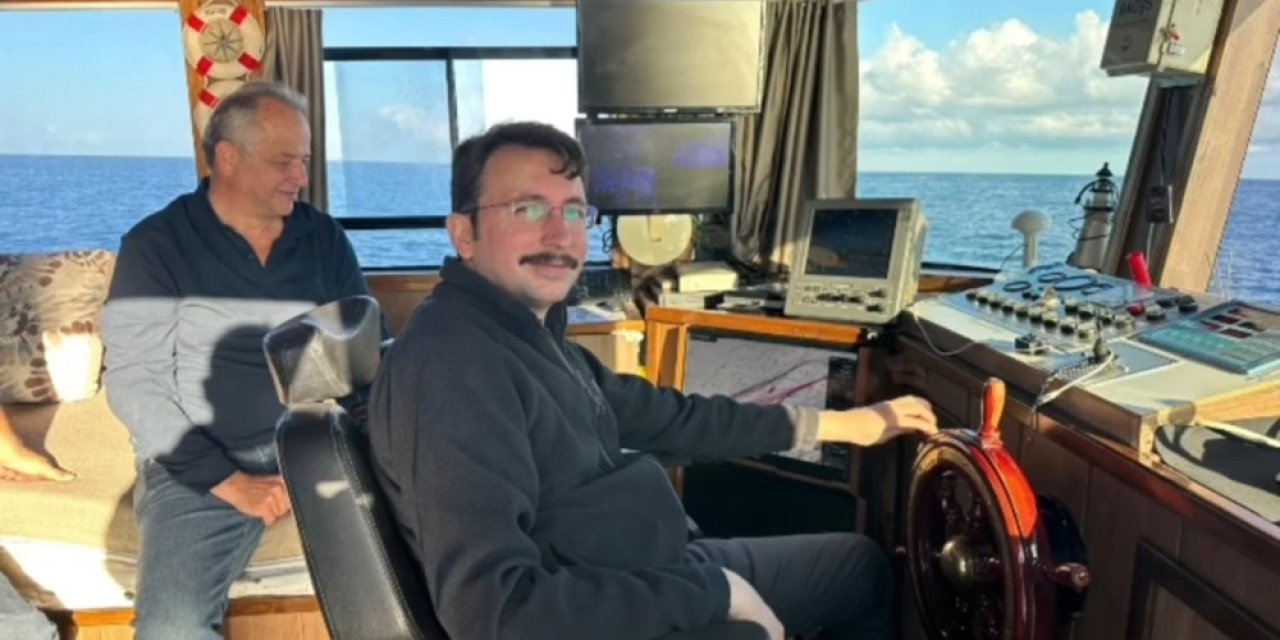 Kaymakam Çetin balıkçılarla denize açıldı