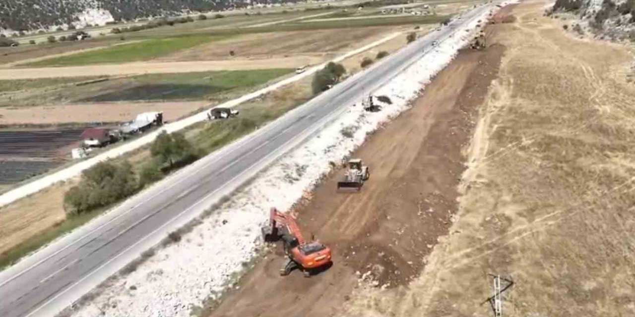 Yeni Konya-Antalya yolunda duble sefer! Gembos’ta iş makineleri çalışmaya başladı