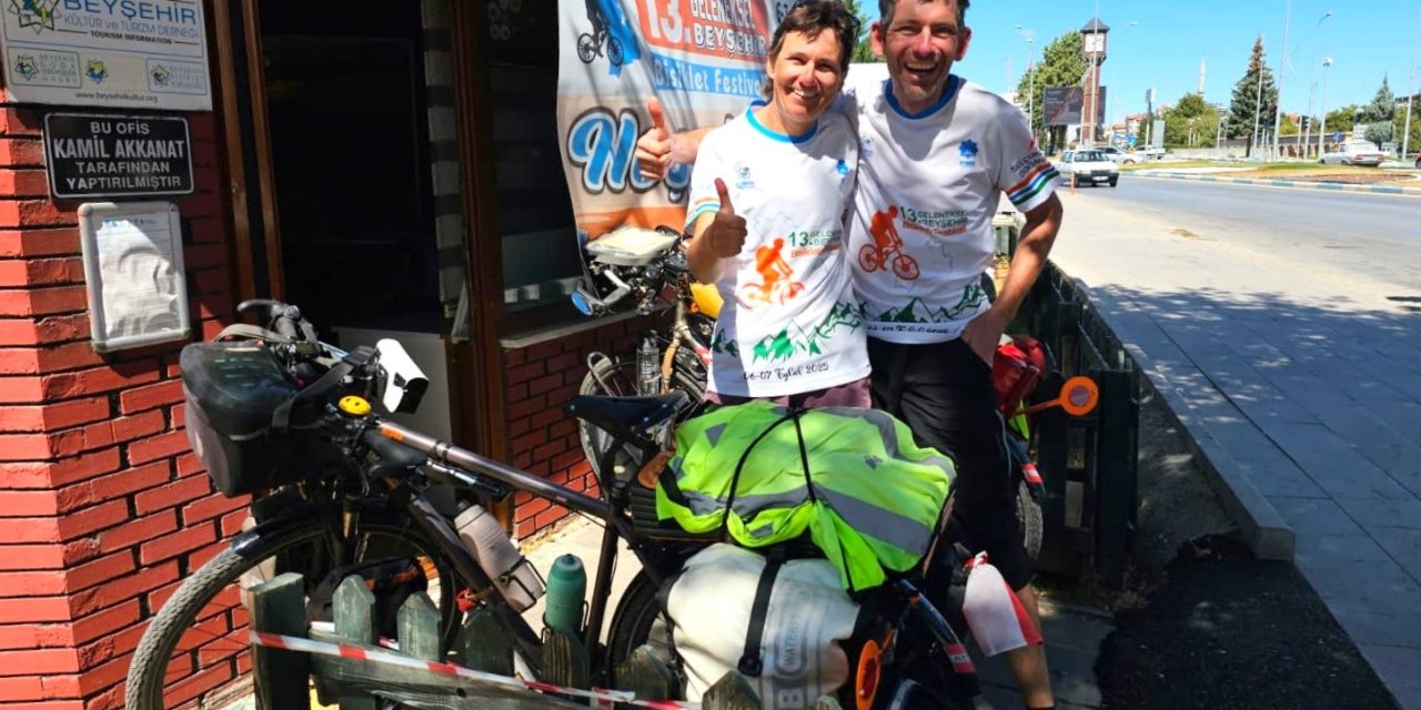 Avusturyalı bisikletçi çift dünya turunda Beyşehir’e uğradı
