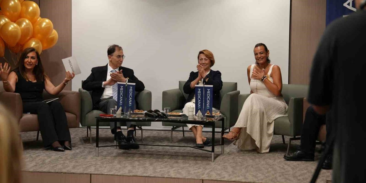 Kanseri dört kez yenen oyuncu Açelya Elmas, çocuklara umut ve moral verdi