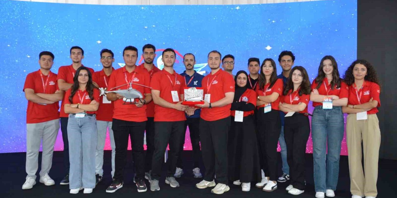 NEÜ, TEKNOFEST 2025’te Üç Ödülle Döndü: Milli Teknoloji Hamlesine Güçlü Katkı