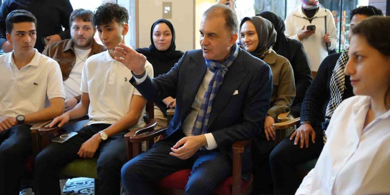 AK Parti Sözcüsü Çelik: Türkiye’nin gençleri, tarihe şahitlik ediyor