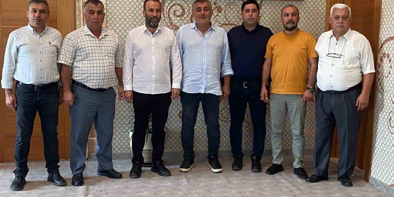 CHP Antalya’da yaprak dökümü: 7 istifa