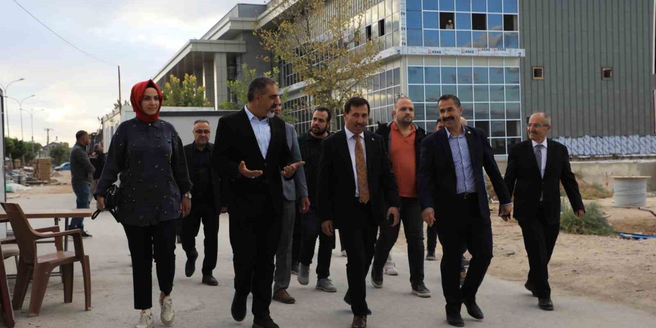 AK Parti’den Karatay’a Tam Destek! Cemil Yaman’dan Yatırımlara Övgü