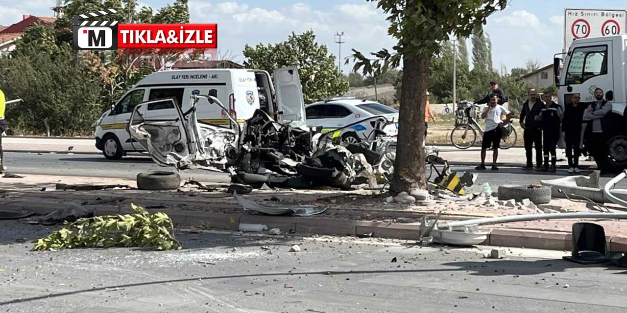 Kavşakta Can Pazarı: Otomobil İkiye Bölündü, 1 Ölü 1 Yaralı