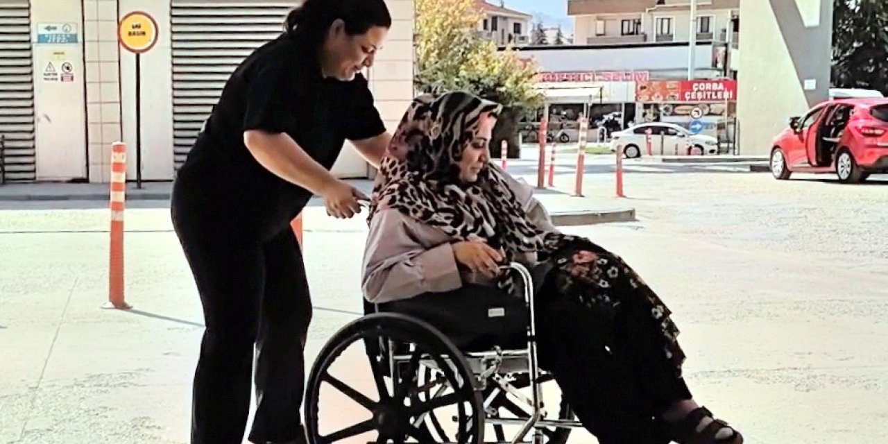 Piknikte yılan ısıran kadın hastaneye kaldırıldı