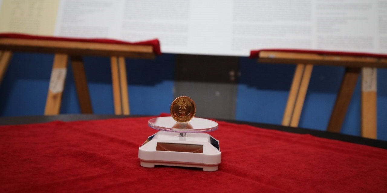 Cumhuriyet’in İlk Altın Parası 100 Yaşında