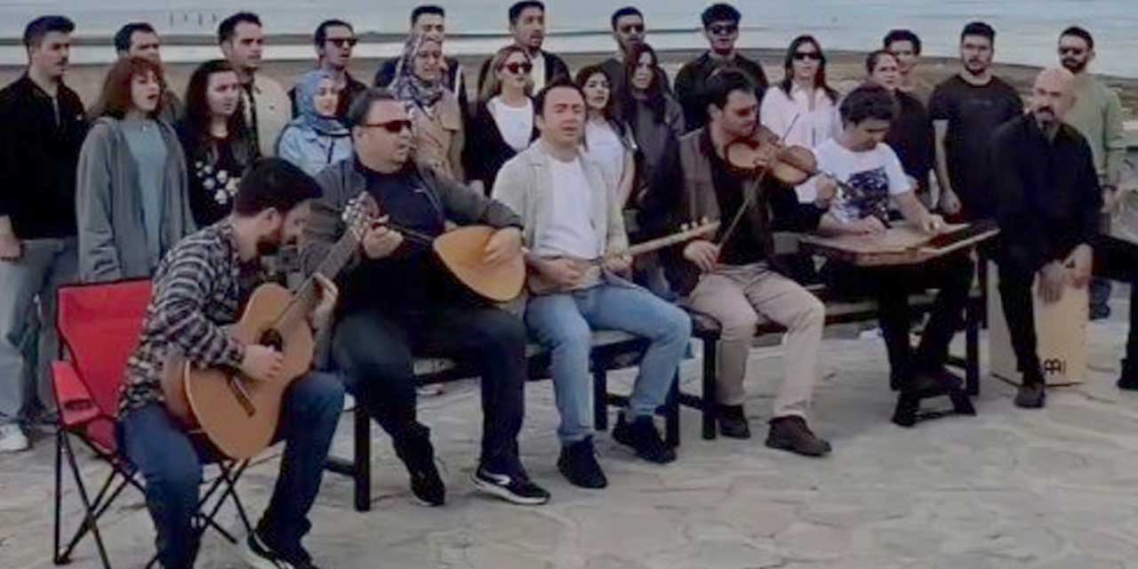 Türkülerle farkındalık: Kuruyan göl için söylediler