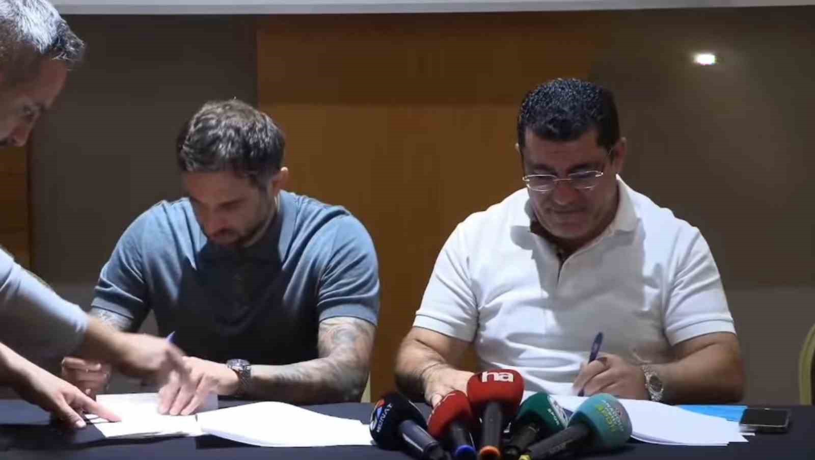 Kayserispor Radomir Djalovic'le imzaladı