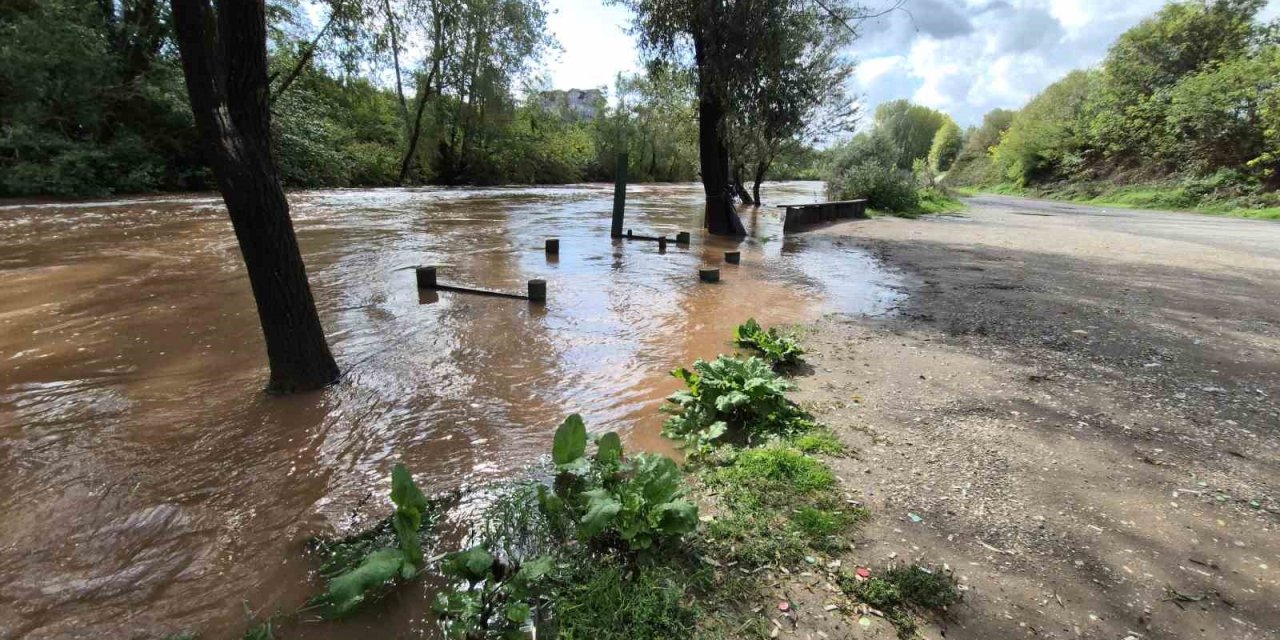 Konya suya hasret Bartın'da dere taştı