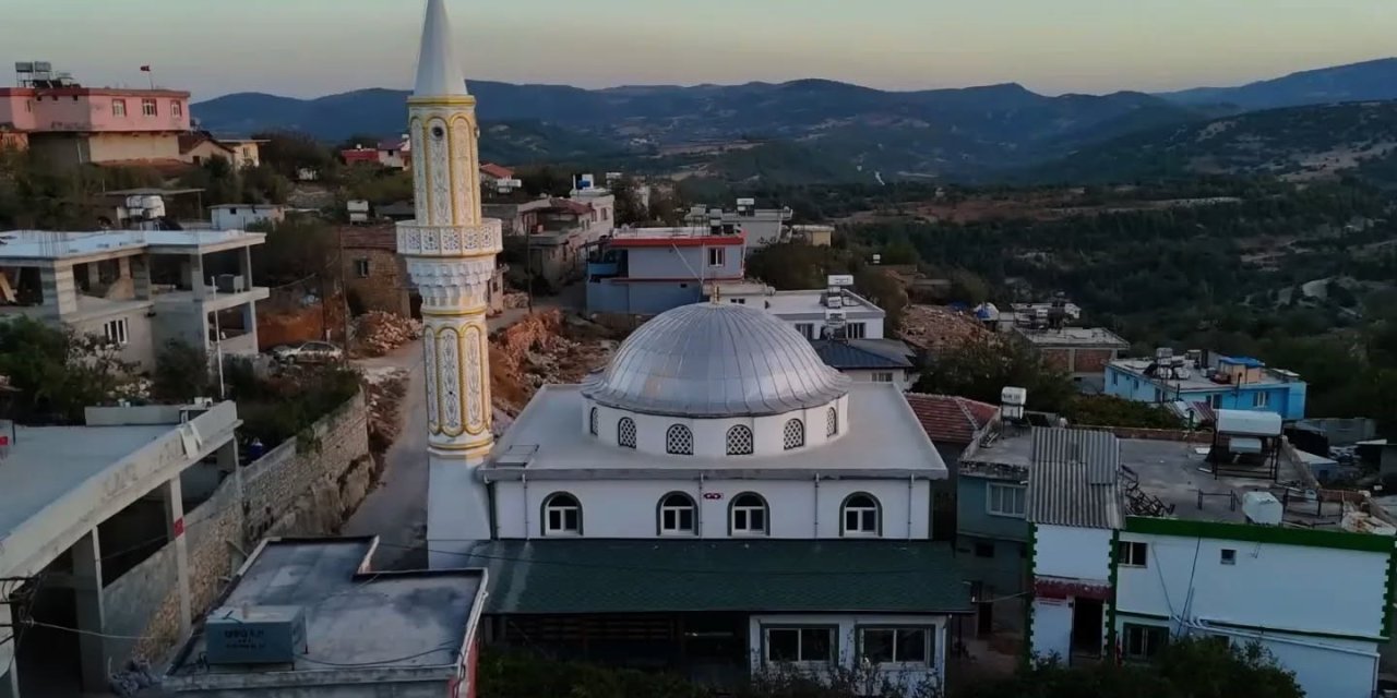 Deprem Sonrası Yenilenen 105. Cami İbadete Açıldı