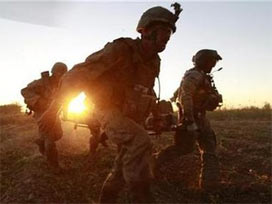 Afganistan'da 2 NATO askeri öldü