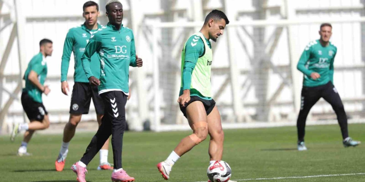 Milli Arada Kocaelispor Mesaisi: Konyaspor'da Eksikler Dikkat Çekti!