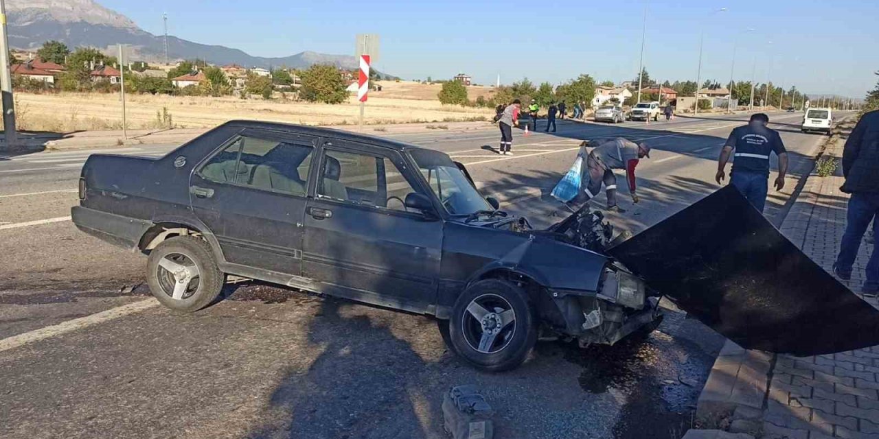 Seydişehir’de Trafik Kazası: Bir Sürücü Hastanelik Oldu