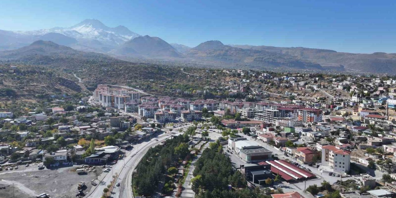 Kış Gelmeden Teslim! Hacılar'da 552 Konutluk TOKİ Projesi Hız Kesmiyor