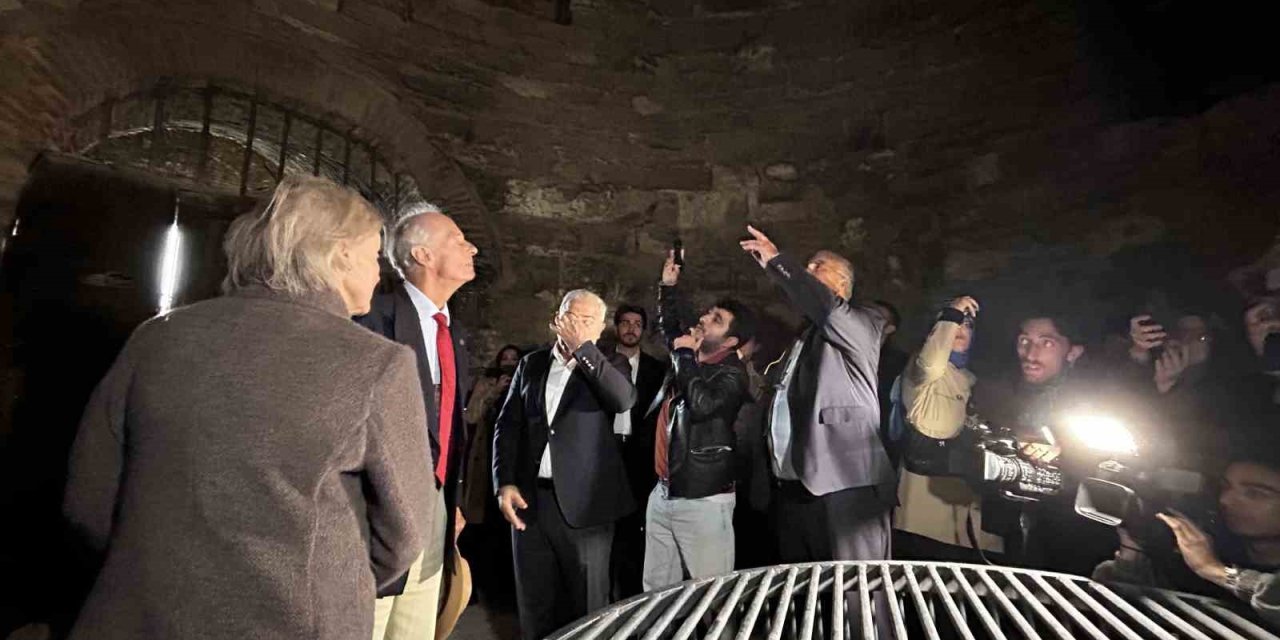 Tolstoy’un yeğeni, Yedikule Zindanları’nda dedesinin izini sürdü