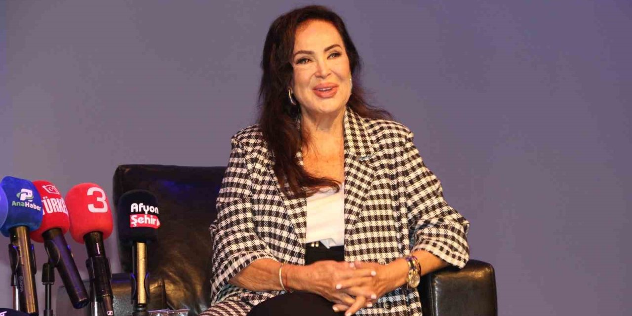 Türkan Şoray'dan Sinema Dünyasına Sert Eleştiri