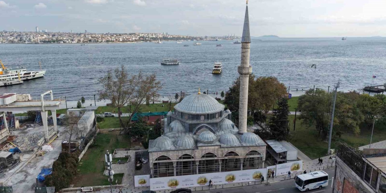 Molla Çelebi Camii’nde restorasyon başladı