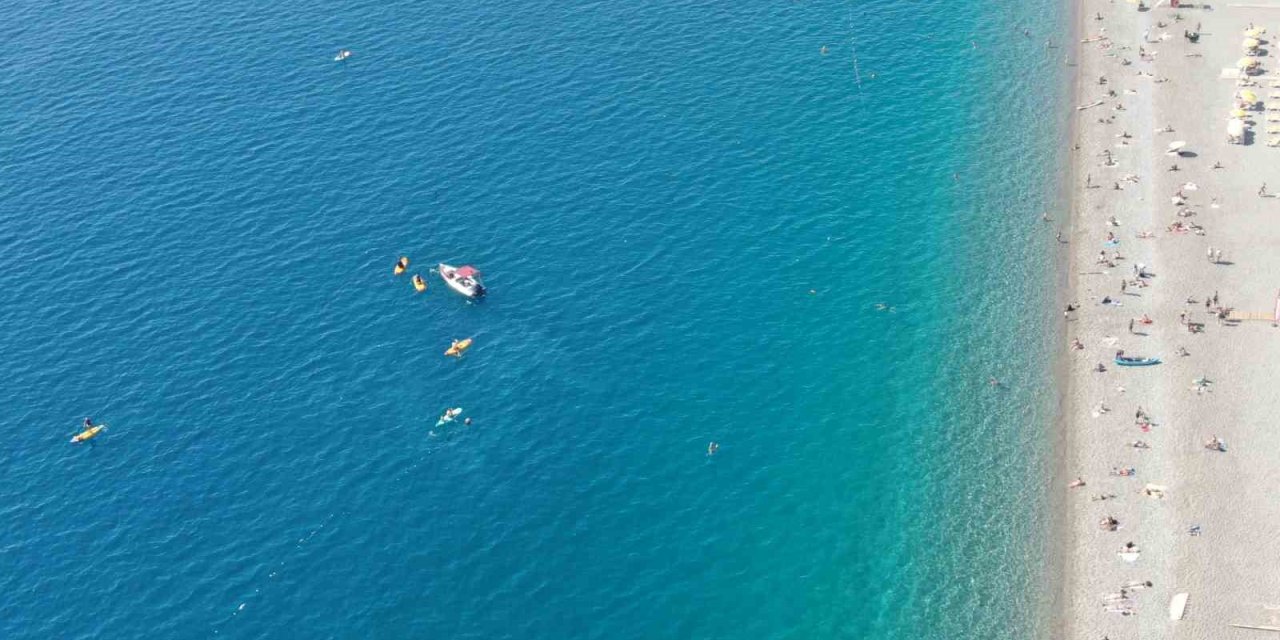 Konya'da hava 18 Antalya'da deniz 25 derece
