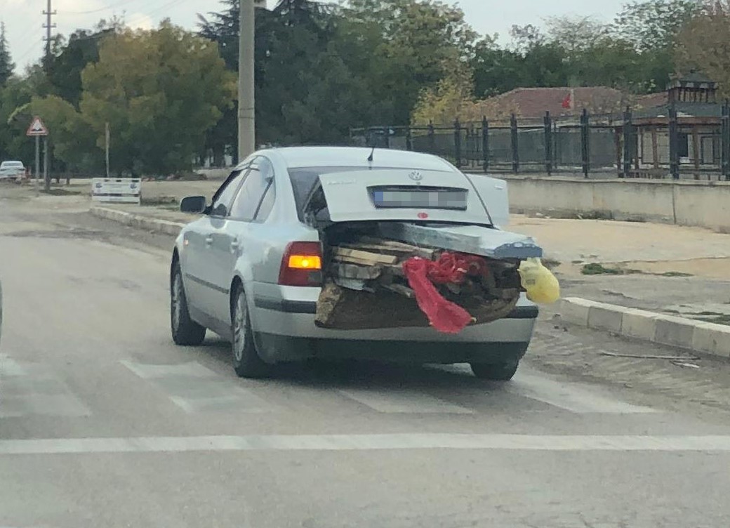 Satarken sahibinden çıtır hasarlı, boyasız