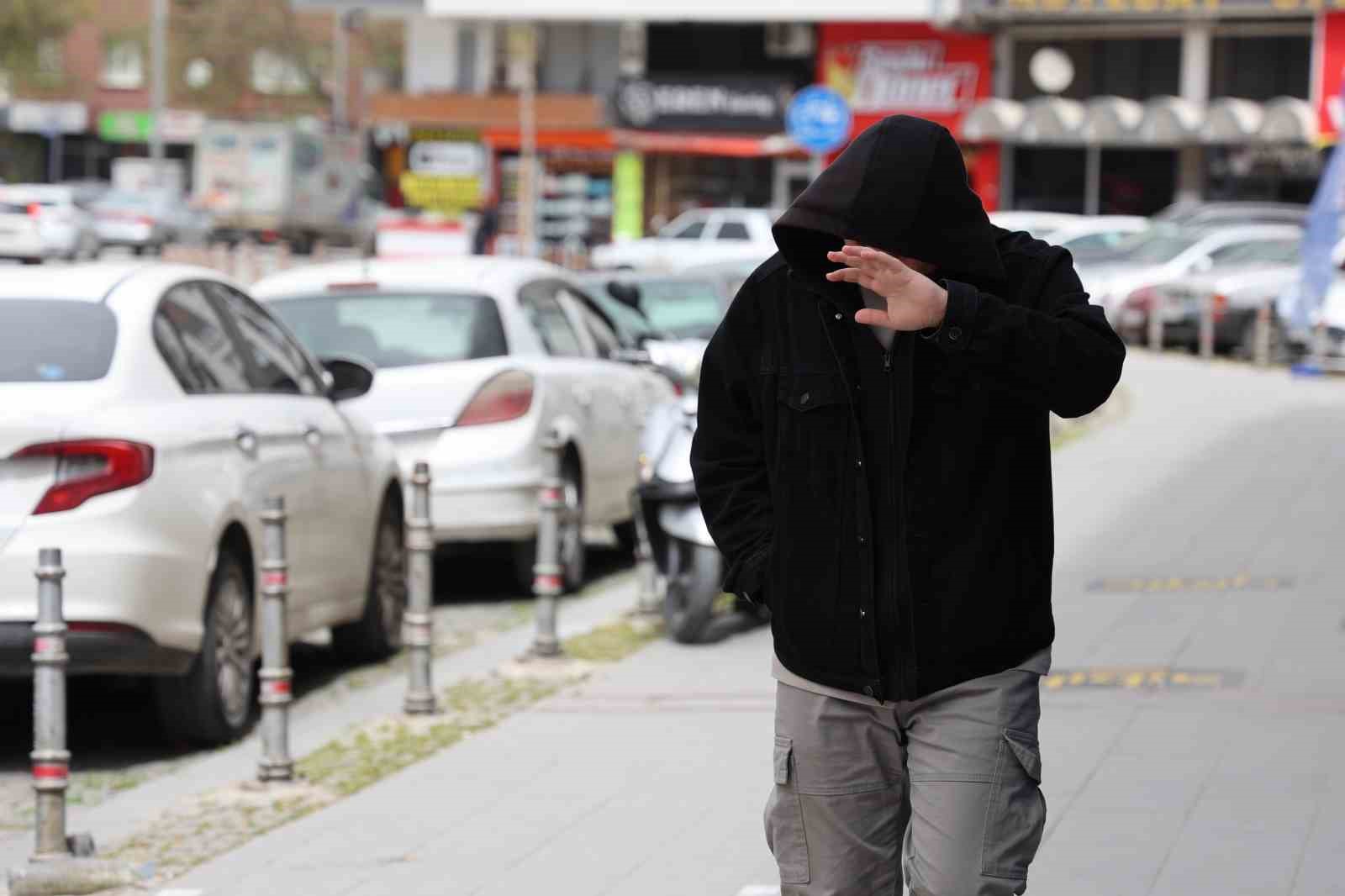 Ankara'ya 2 saat yetti! Hobi bahçesinde konteynır ev can aldı