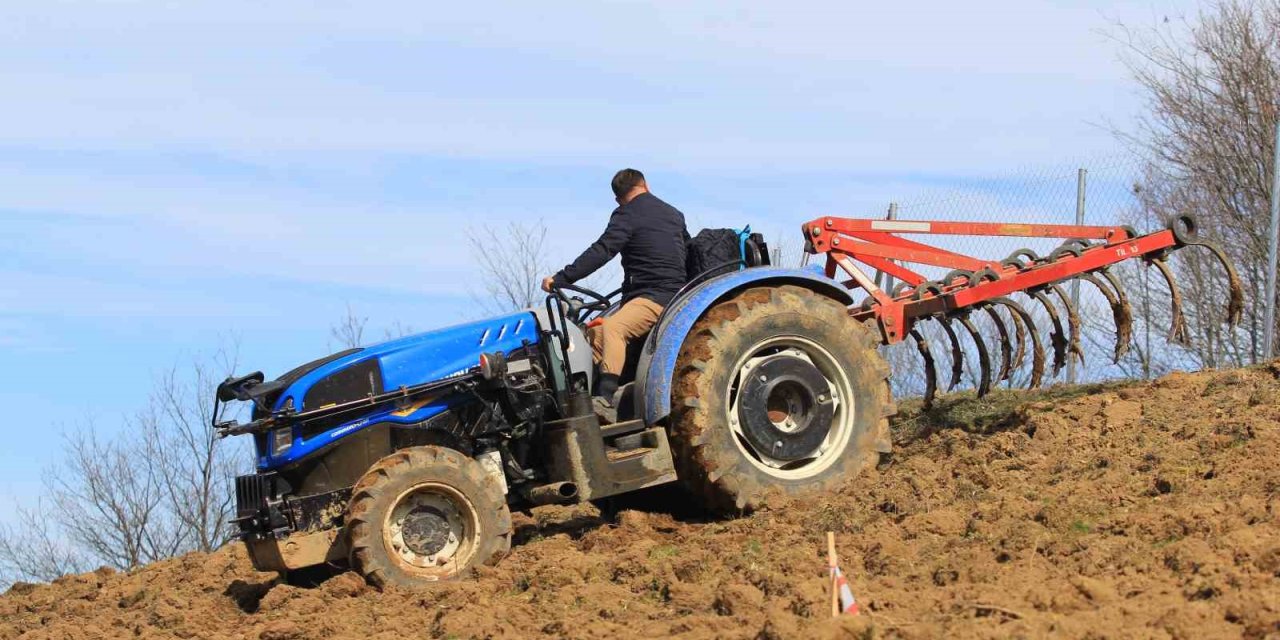 Çiftçiyi Rahatlatan Karar: Zirai Kredi Faiz Artışı İptal Edildi