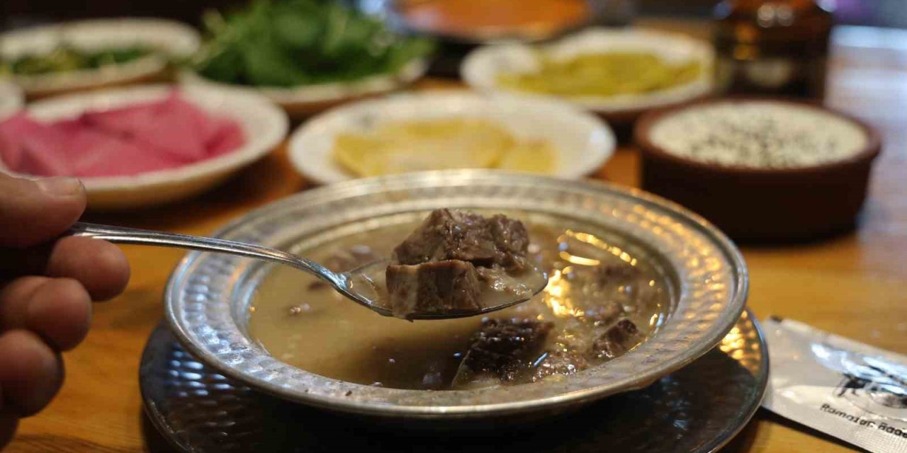 Konya'nın Osmanlı Mirası Kelle ve Arabaşı: Soğuk Havaların Vazgeçilmezi