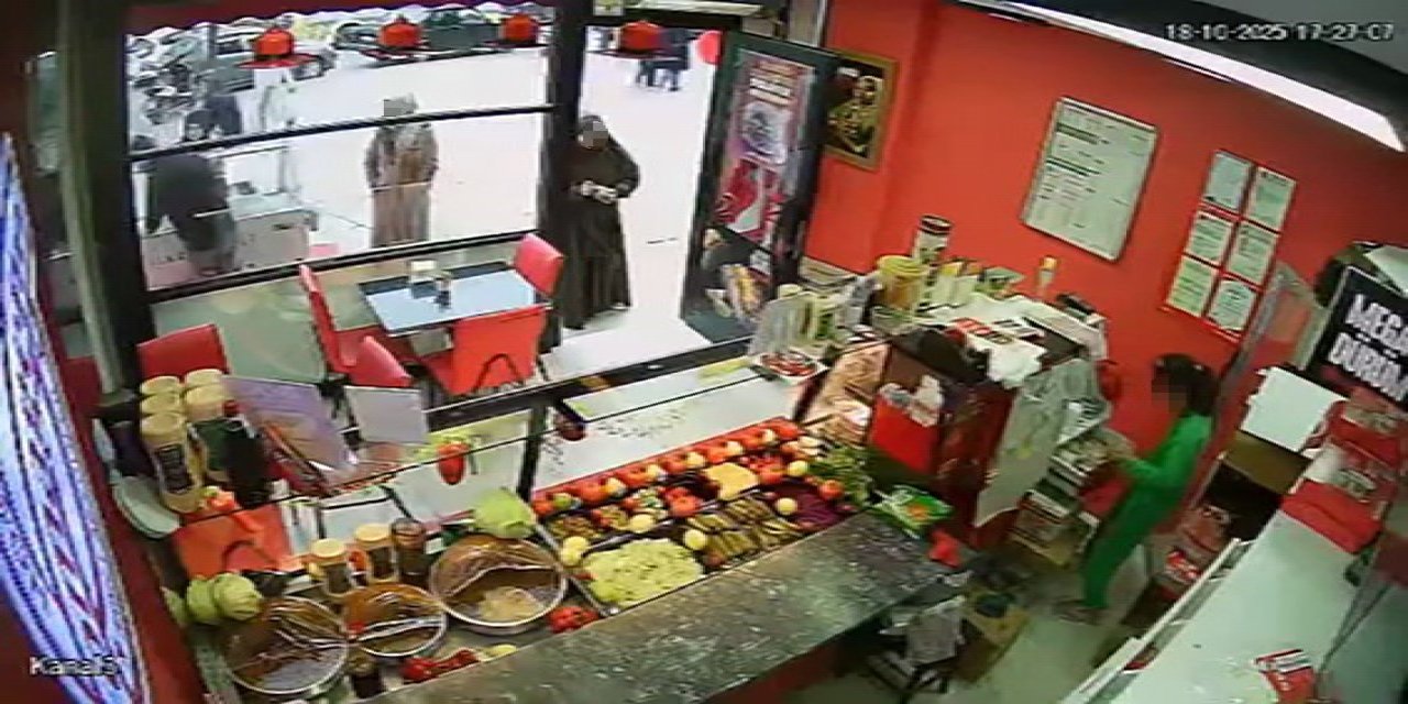 Çocuk hırsız kamerada: Kadınlar gözetledi, çocuk kasayı boşalttı
