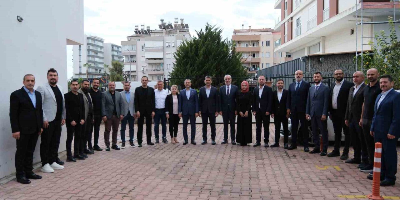 Antalya Atatürk Hastanesi Yıkılıyor