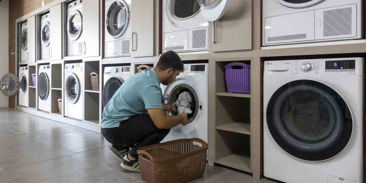 Eğitime "Çamaşır Kafe" Dokunuşu: Öğrenci Dostu Kent İmajı Güçleniyor