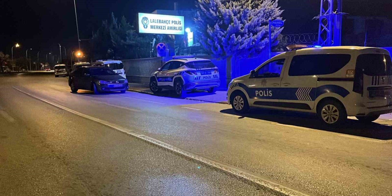 Sırtından aldığı bıçak darbesi, 18 yaşındaki Serdar Bayar'ı hayattan kopardı