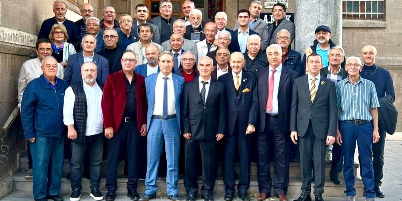 Konya Lisesi Mezunları ve Mensupları Derneği yeni başkanını seçti