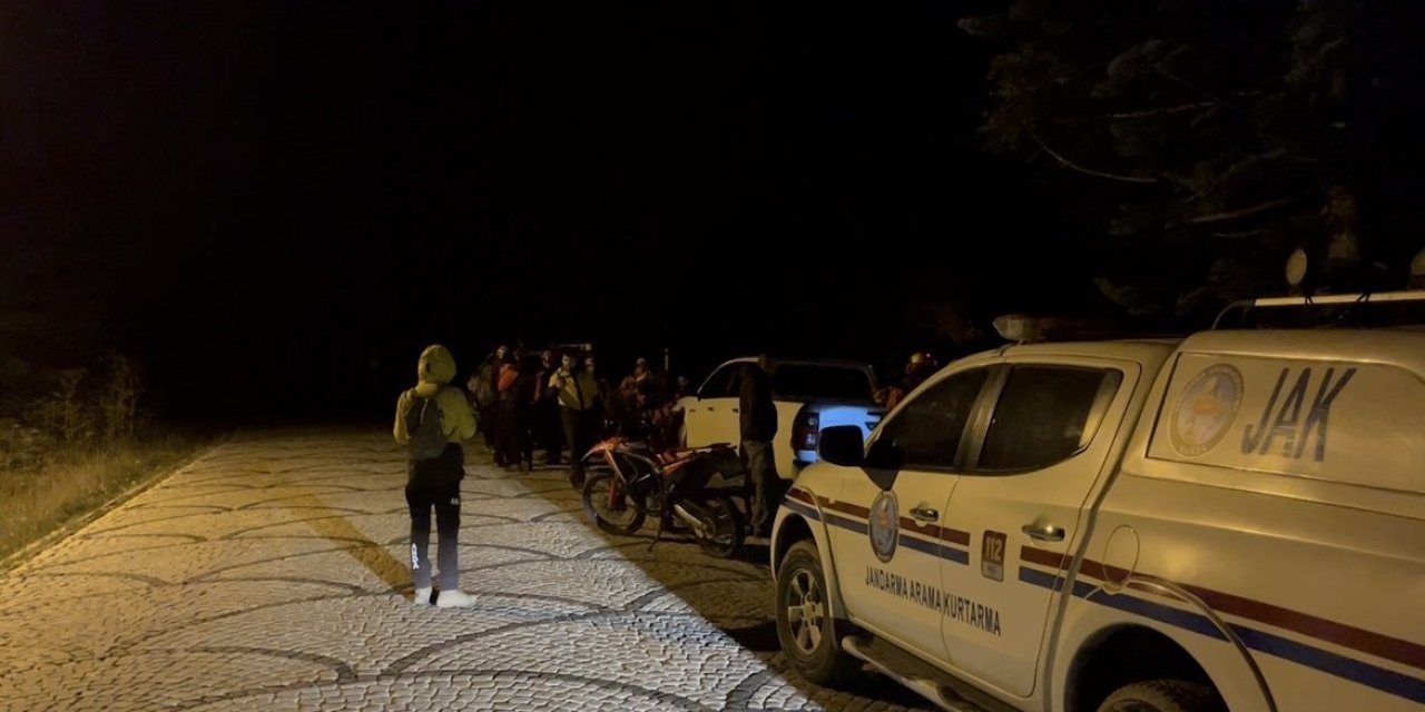 X-Ray'dan silah kaçırdılar, dağda kayboldular