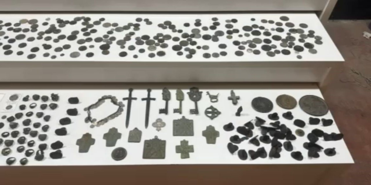 Yatak Odasından Bizans ve Osmanlı Hazinesi Çıktı