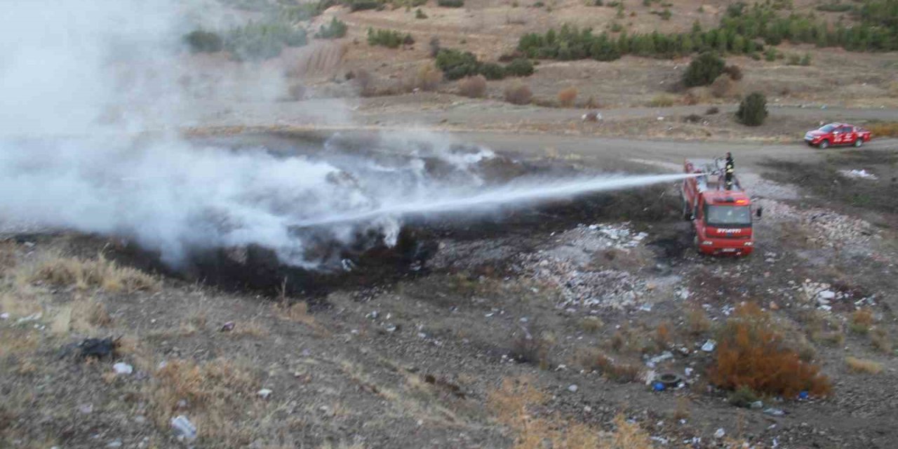 Konya'da Orman Yangını Tehlikesi Ucuz Atlatıldı: Hızlı Müdahale Felaketi Önledi!