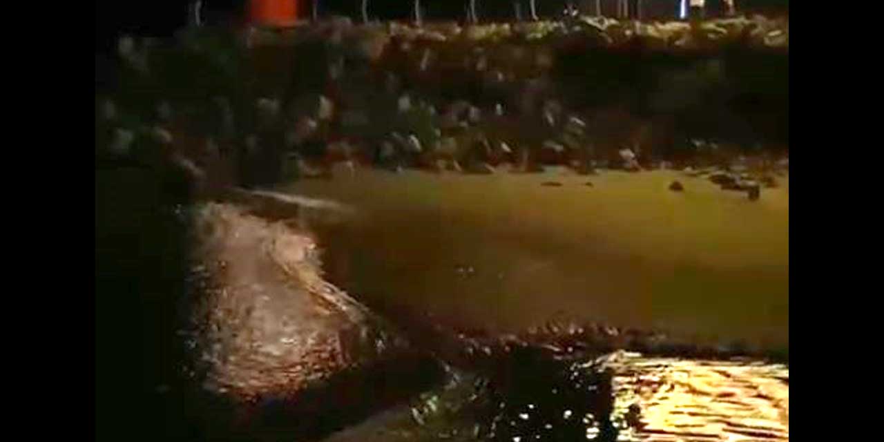 Balıkesir Sarsıntısı Öncesi Karaburun Sahili'nde Çekilme!